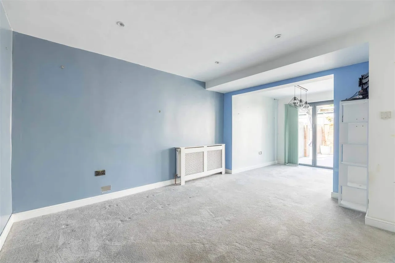 St. Johns Road, Windsor, SL4 3QN, photo 5