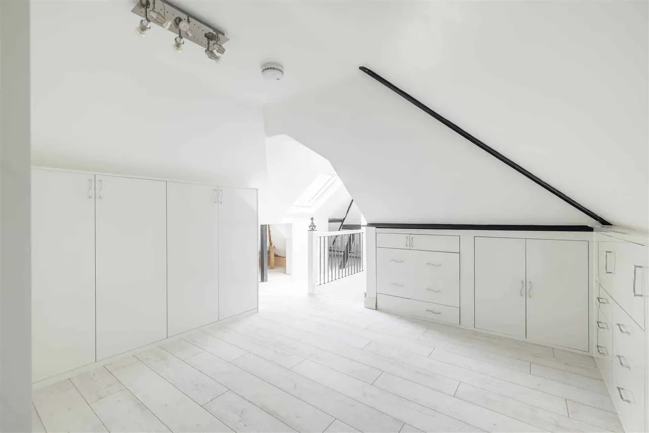 St. Johns Road, Windsor, SL4 3QN, photo 13