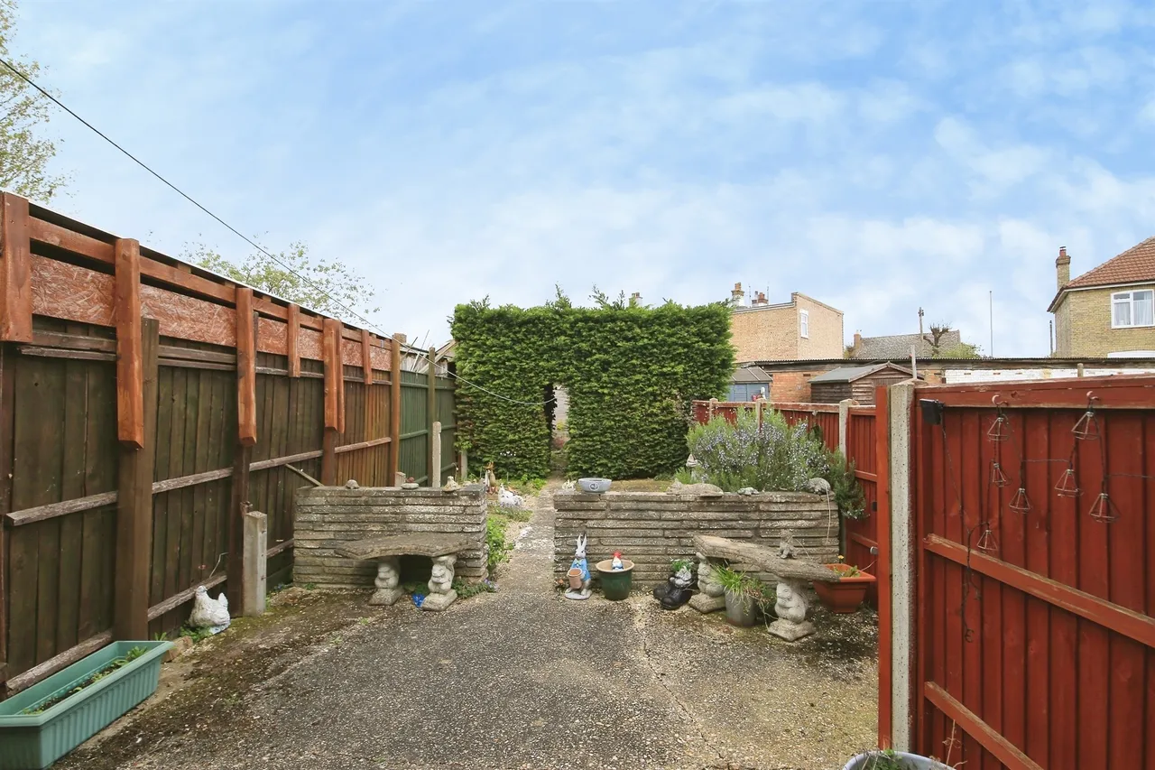 Elliott Road, March, photo 10