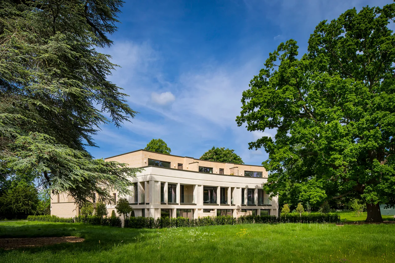 5 bed house for sale, The Crescent, Thame, OX9