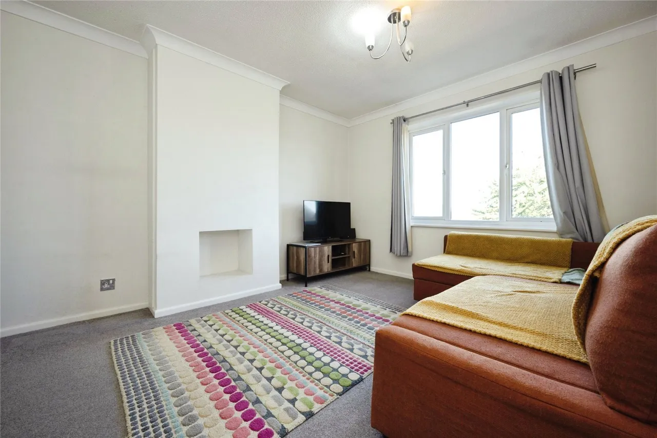 Hornbeam Close, Leighton Buzzard, Bedfordshire, LU7, photo 5