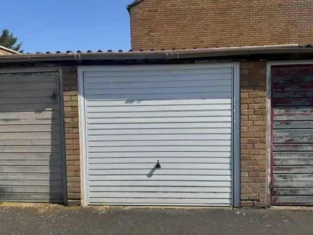 Hornbeam Close, Leighton Buzzard, Bedfordshire, LU7, photo 10