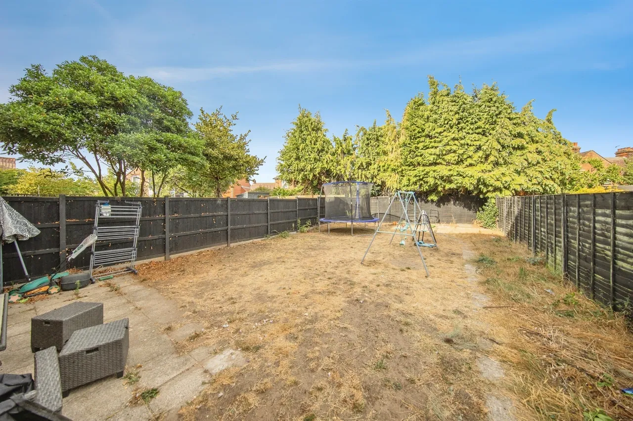 Clapgate Lane, Ipswich, IP3, photo 14