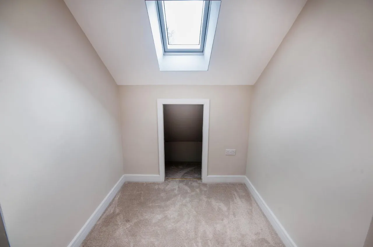 Ringley Road, Stoneclough, Radcliffe, Manchester, M26 1FW, photo 23