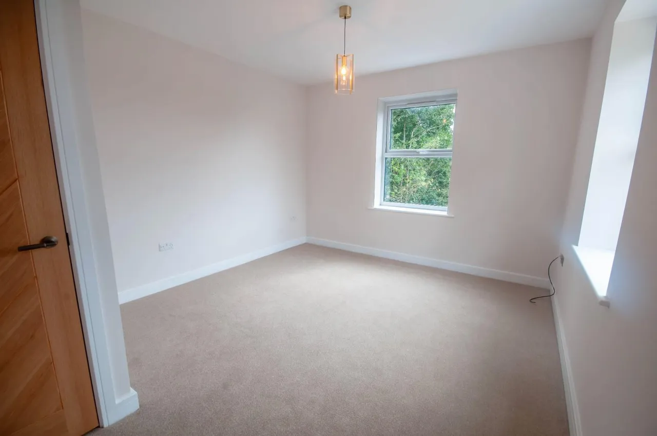 Ringley Road, Stoneclough, Radcliffe, Manchester, M26 1FW, photo 15