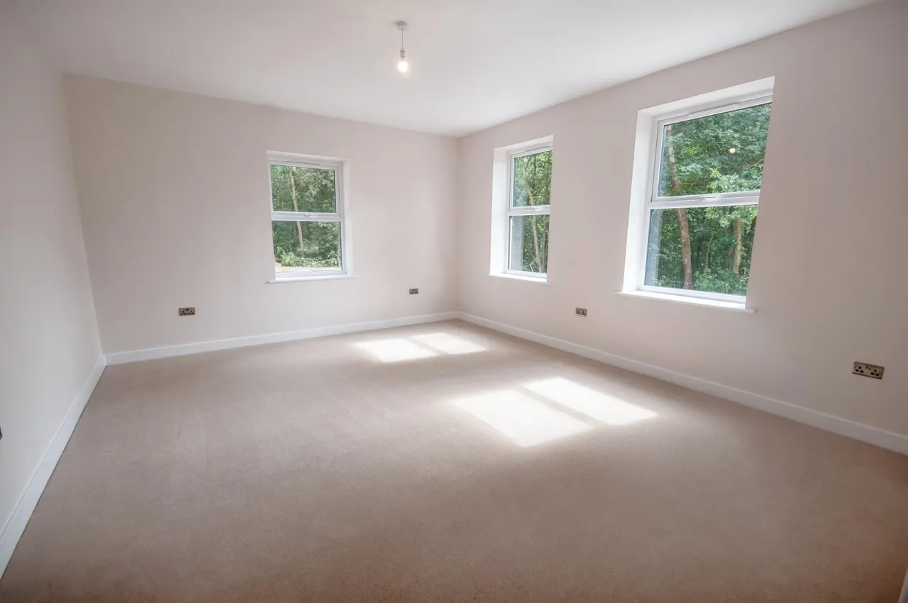 Ringley Road, Stoneclough, Radcliffe, Manchester, M26 1FW, photo 4