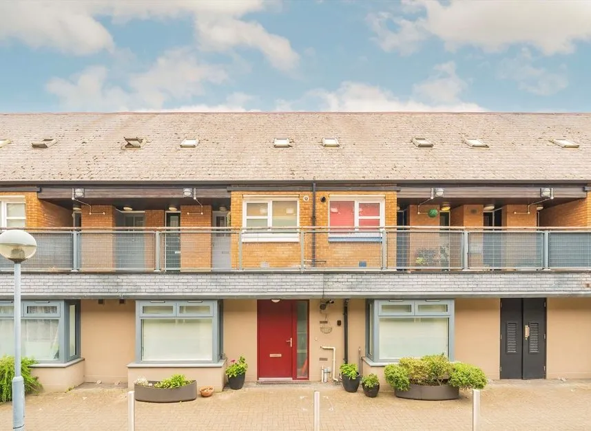Vulcan Way, Islington, N7, photo 7