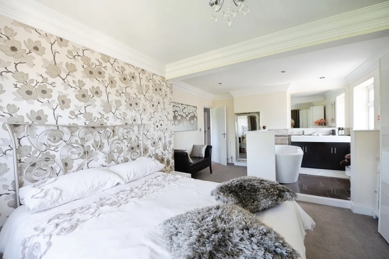 North Road, Romford, RM4, photo 17