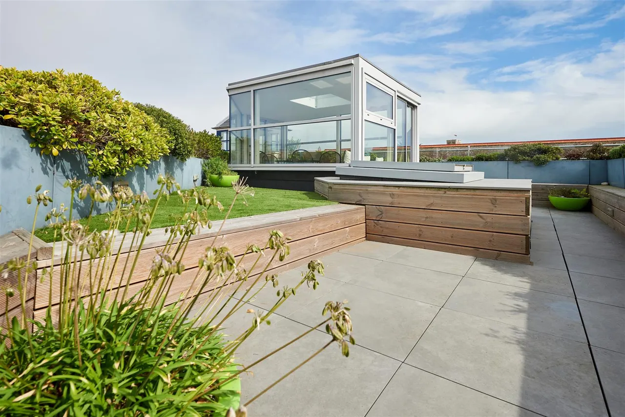 Eversley Road, Southwold, IP18, photo 3