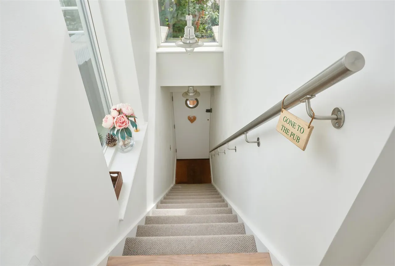 Eversley Road, Southwold, IP18, photo 16