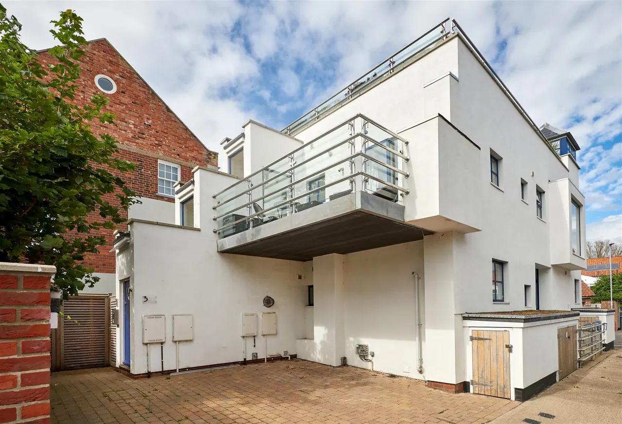 Eversley Road, Southwold, IP18, photo 7