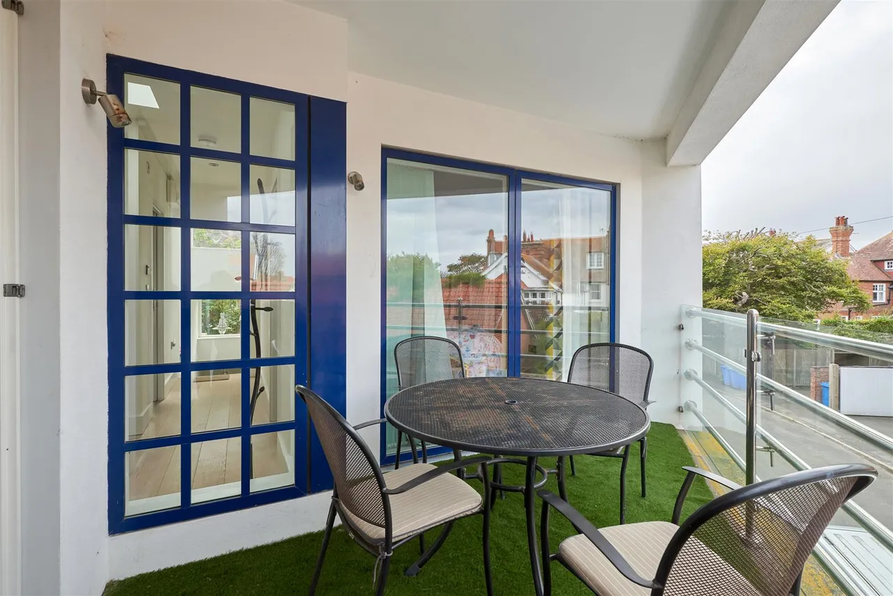 Eversley Road, Southwold, IP18, photo 9