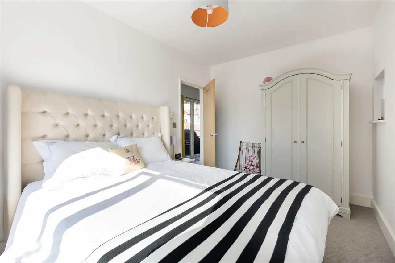 Eversley Road, Southwold, IP18, photo 11
