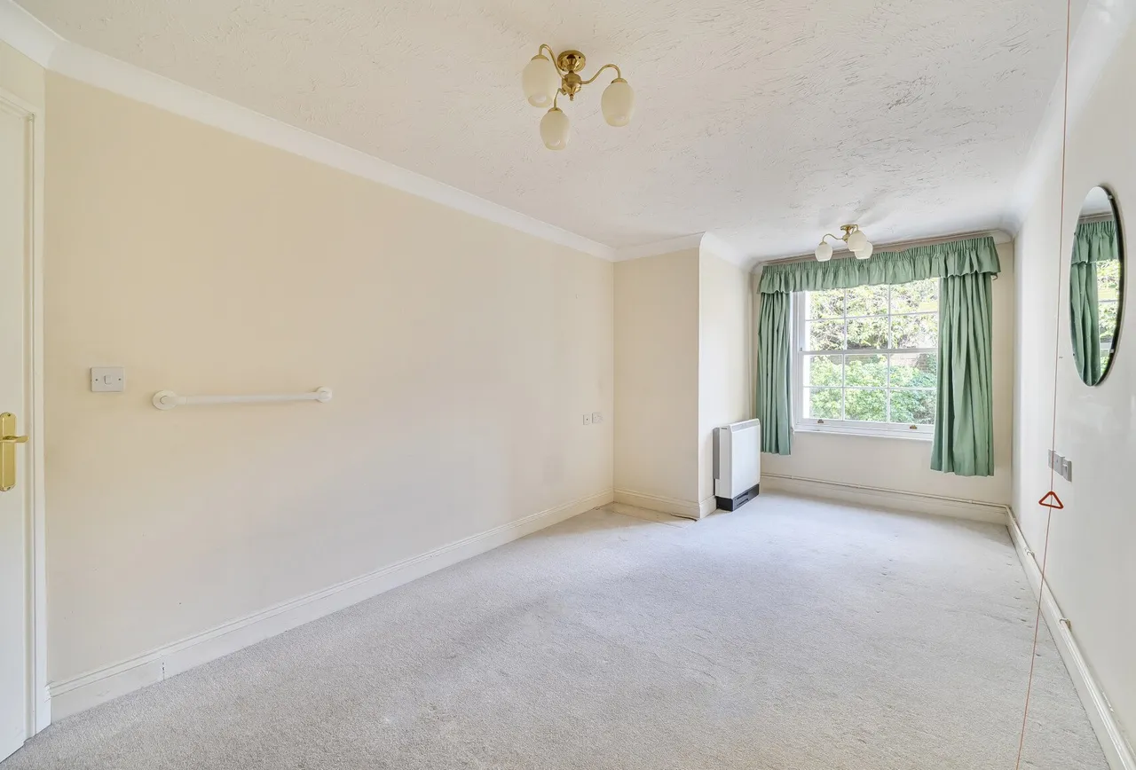 Commercial Street, Cheltenham, GL50 2AJ, photo 7