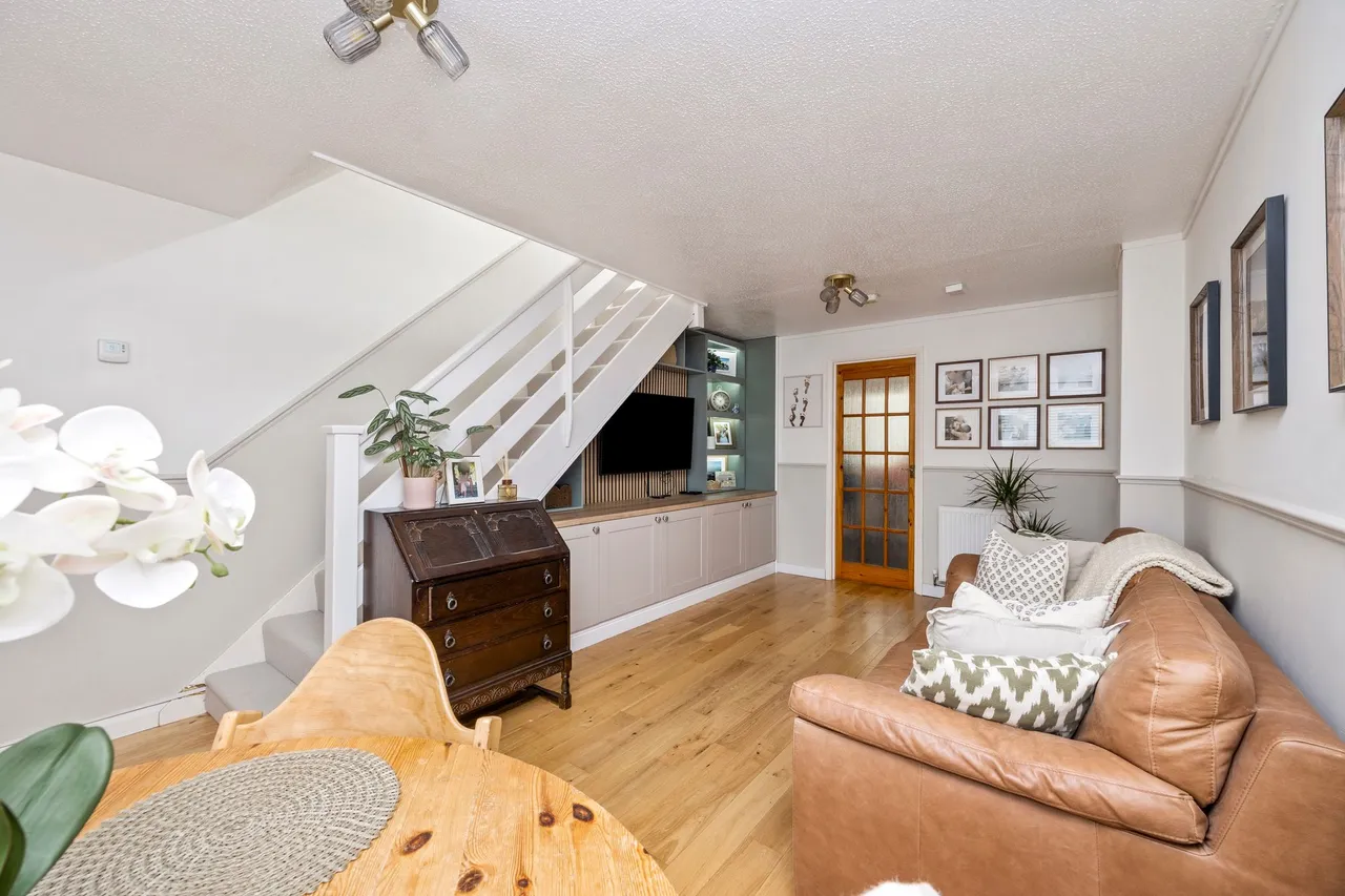 Yarrow Close, Horsham, RH12, photo 8