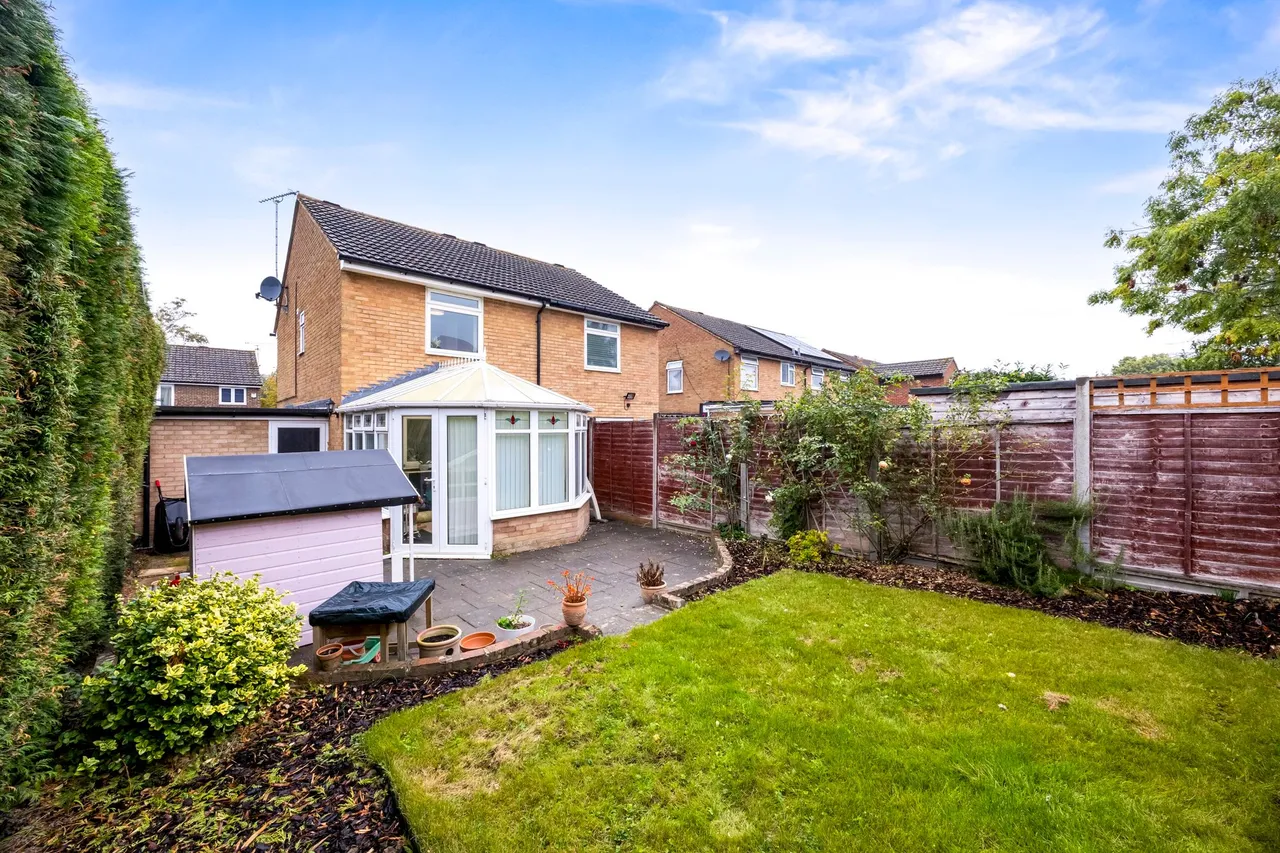 Yarrow Close, Horsham, RH12, photo 18
