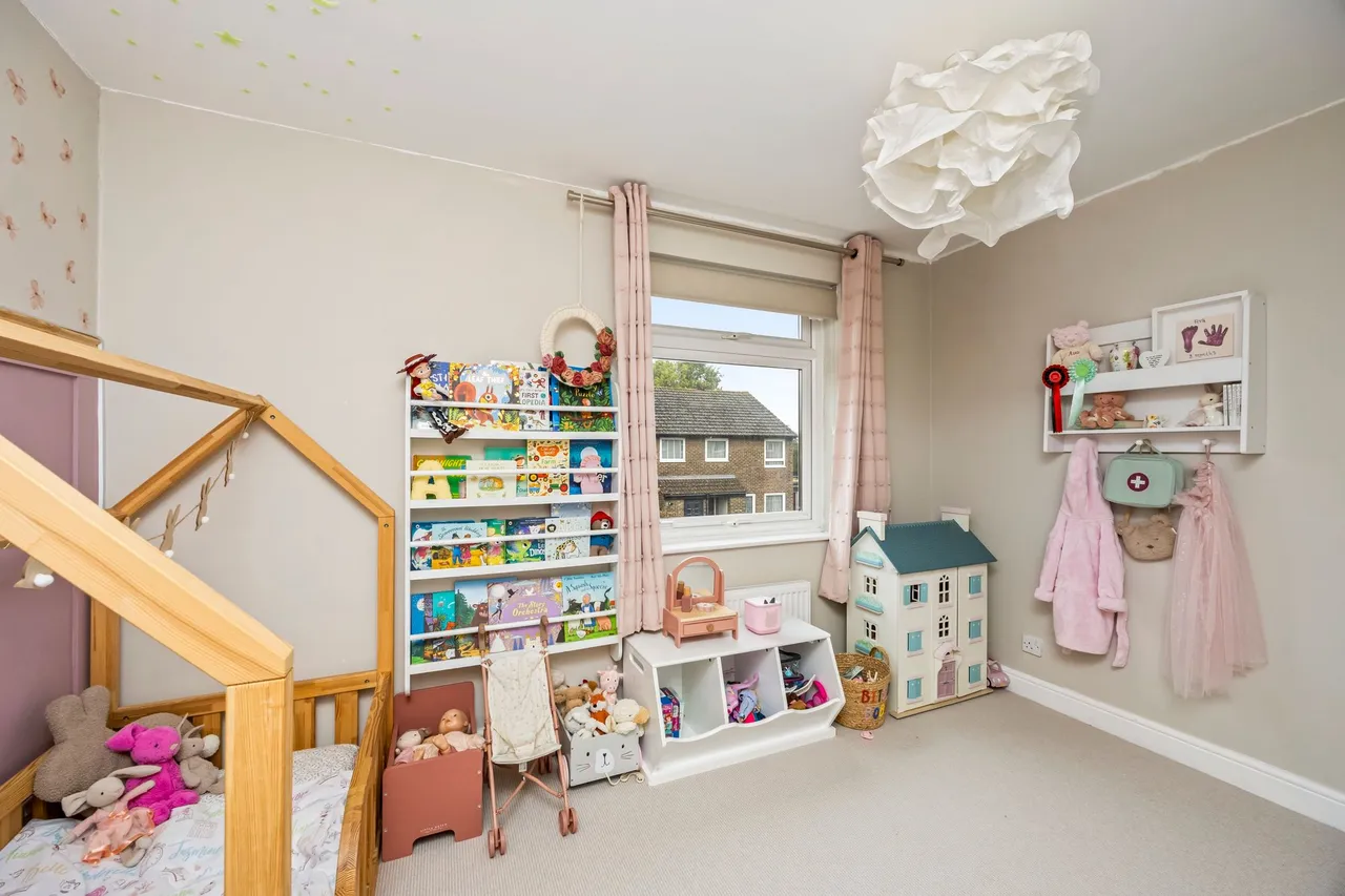 Yarrow Close, Horsham, RH12, photo 15
