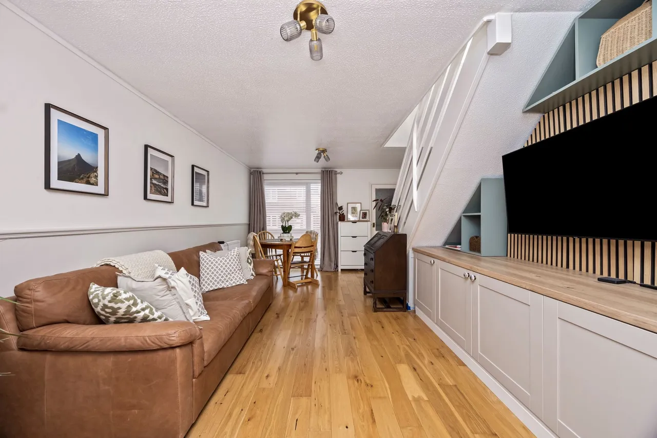 Yarrow Close, Horsham, RH12, photo 6