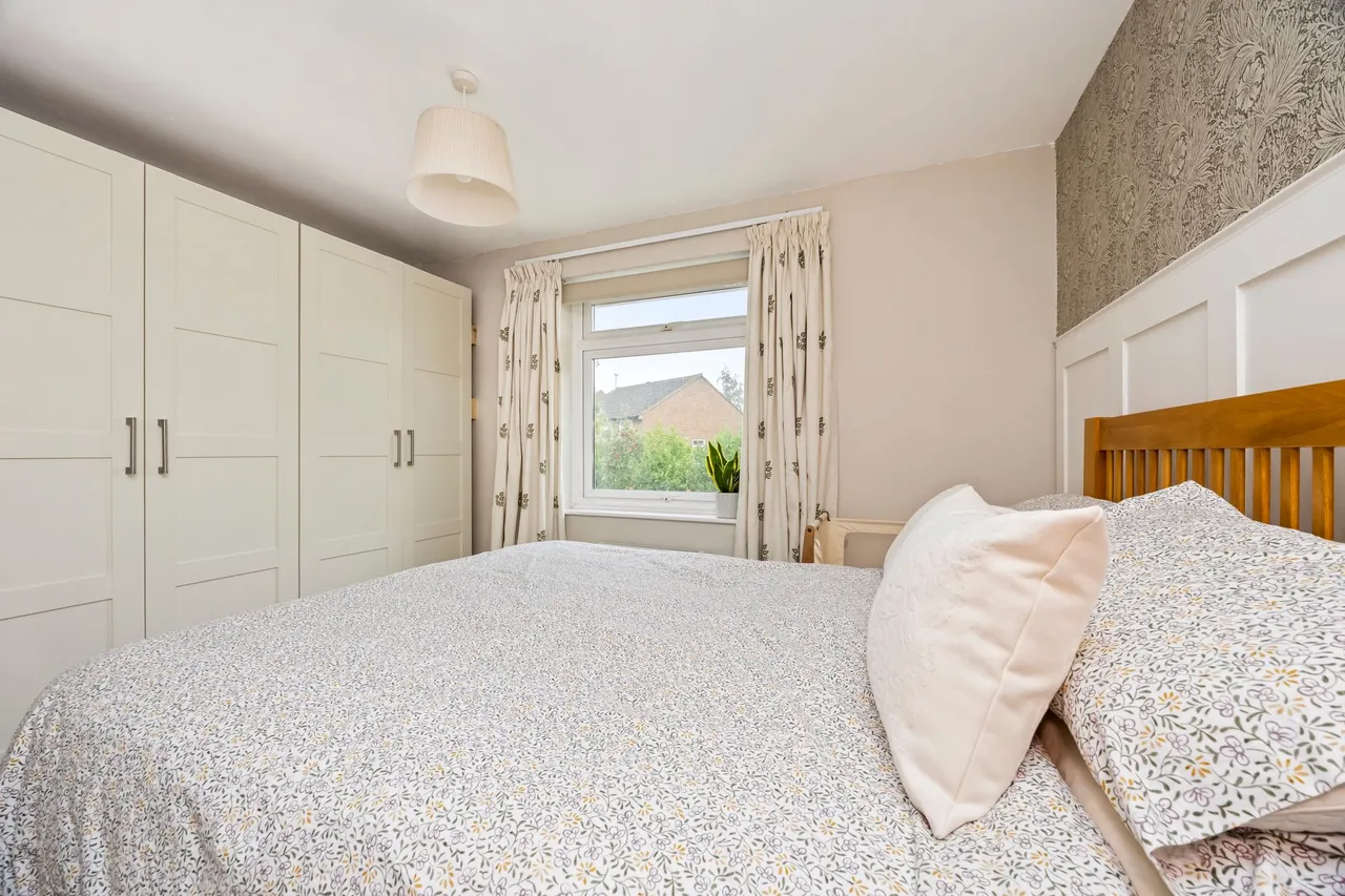 Yarrow Close, Horsham, RH12, photo 13