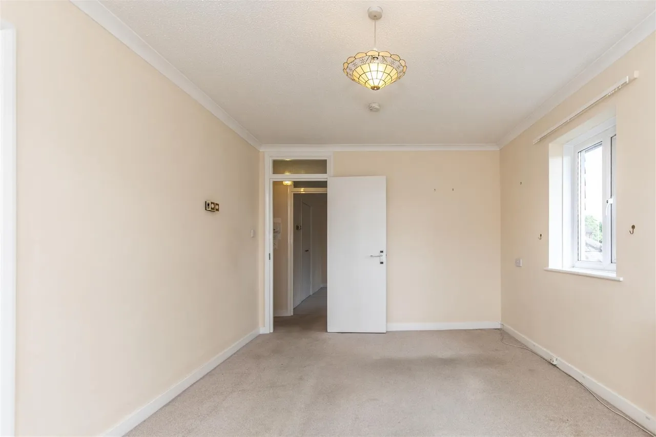 Carnegie Road, Worthing, photo 14
