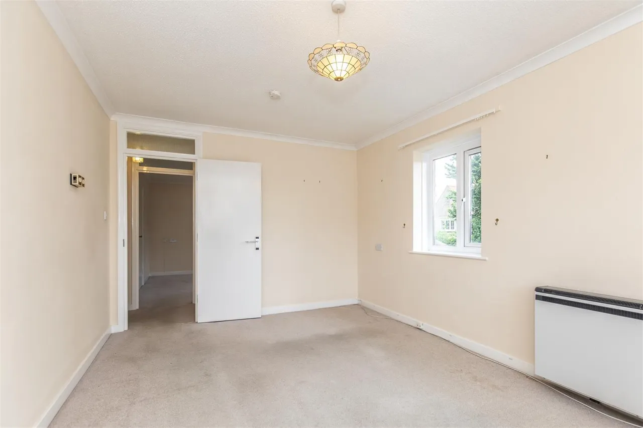 Carnegie Road, Worthing, photo 15
