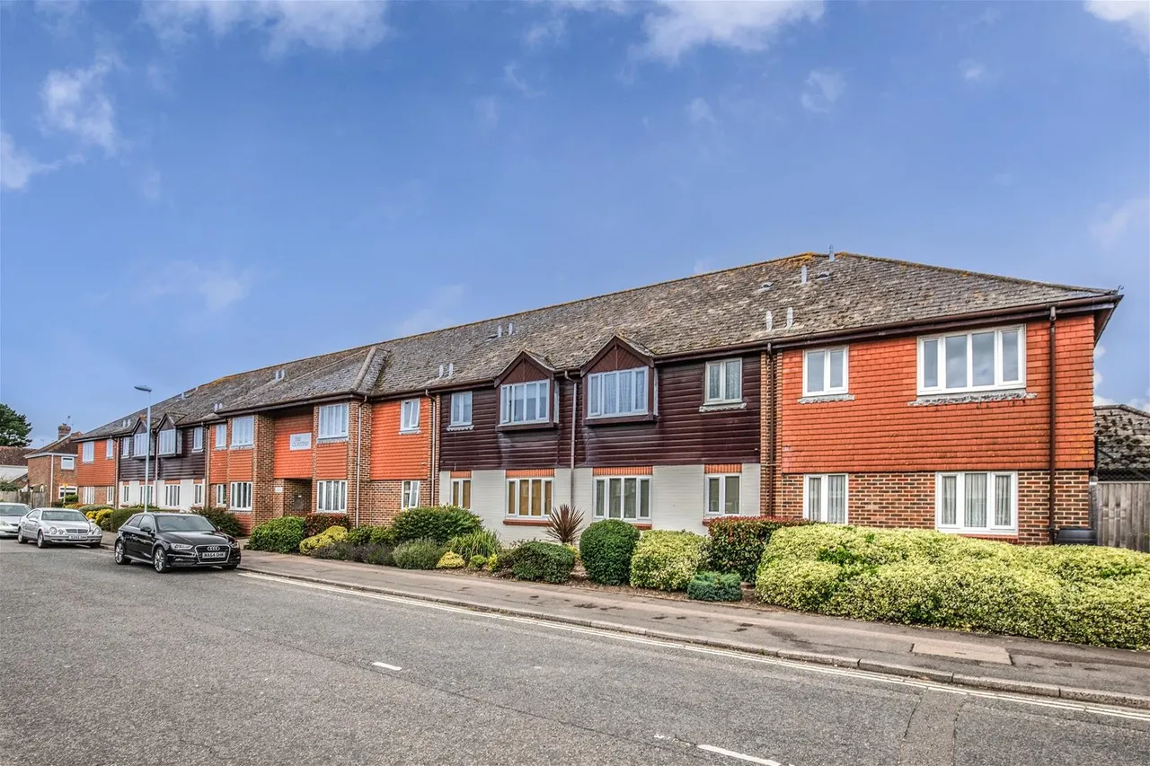 Carnegie Road, Worthing, photo 11