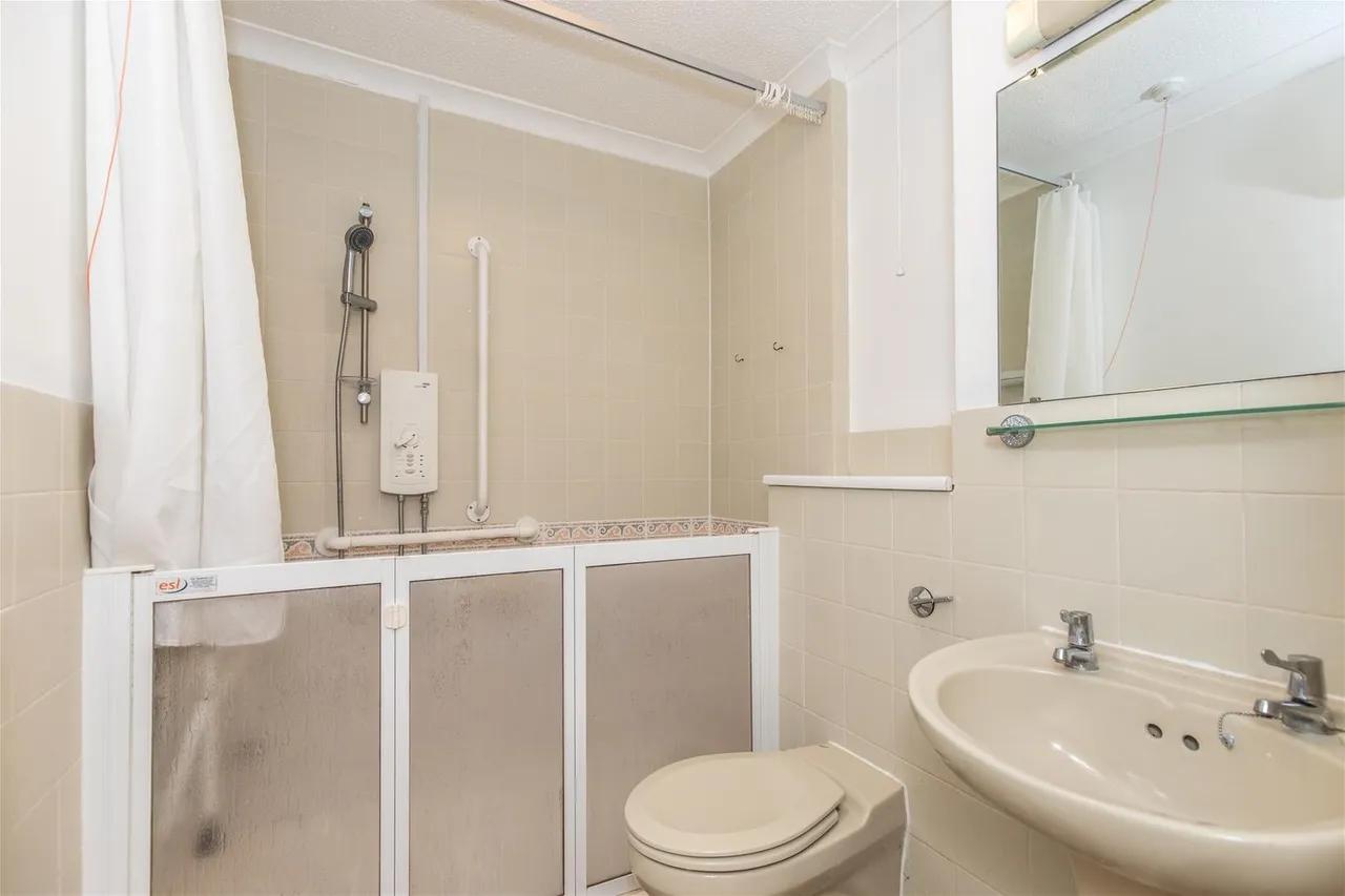 Carnegie Road, Worthing, photo 6