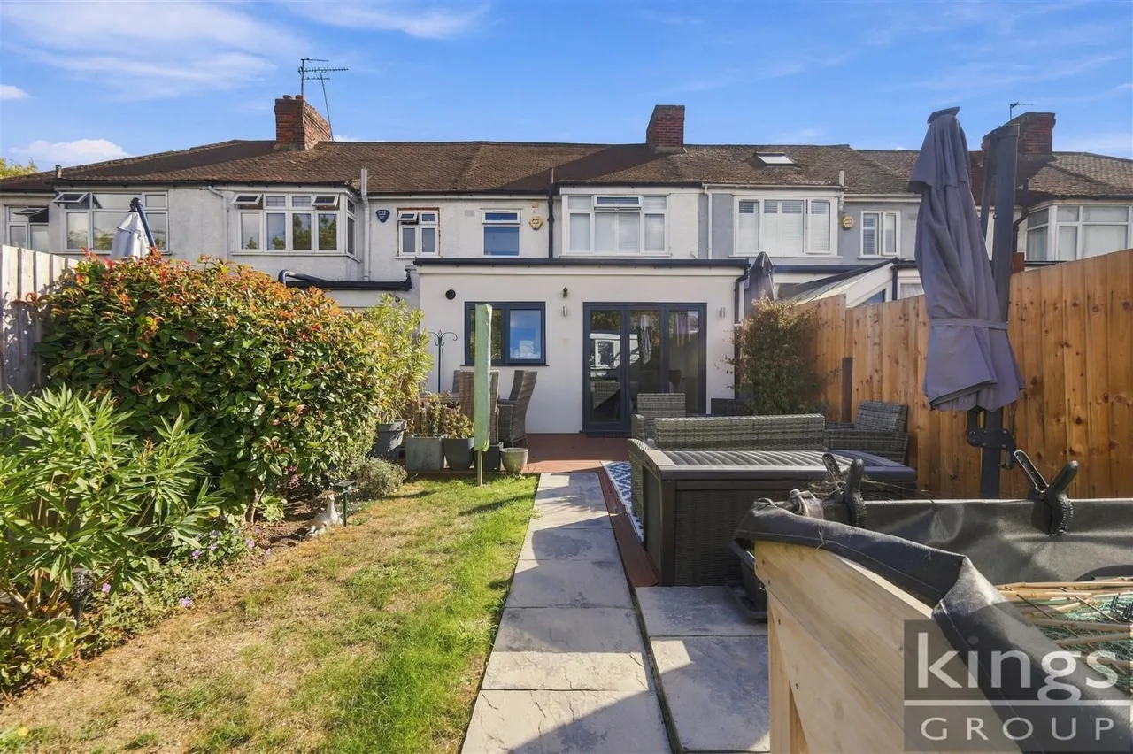 Great Cambridge Road, Enfield, photo 24