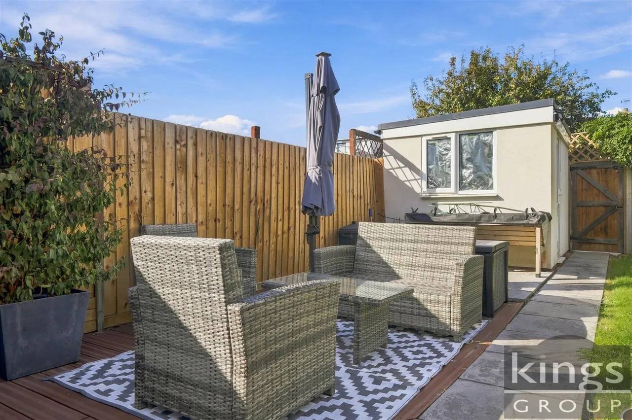 Great Cambridge Road, Enfield, photo 22