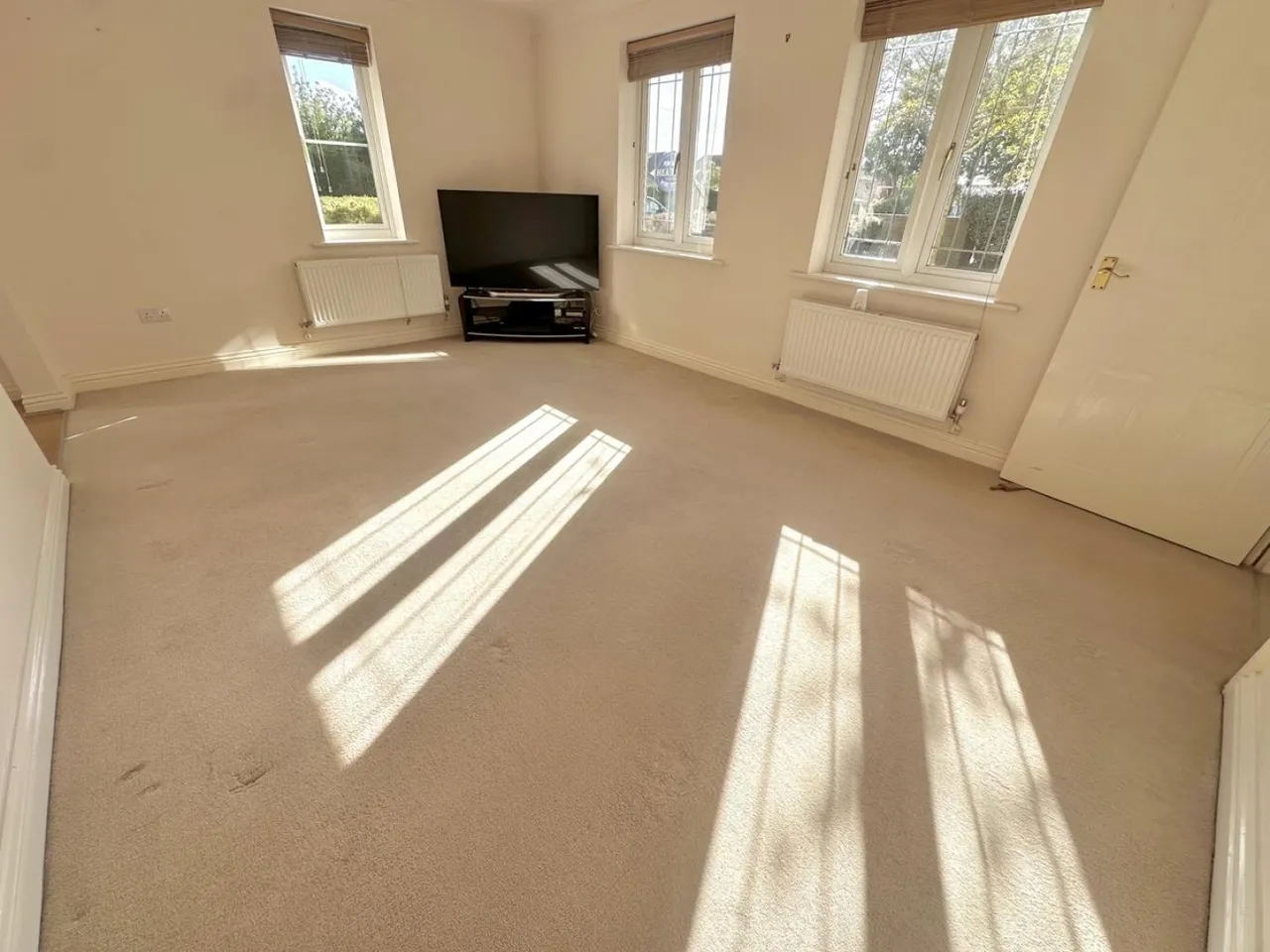 Wareham Court, BH15, photo 3