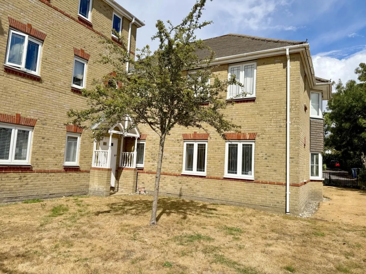 Wareham Court, BH15, photo 14