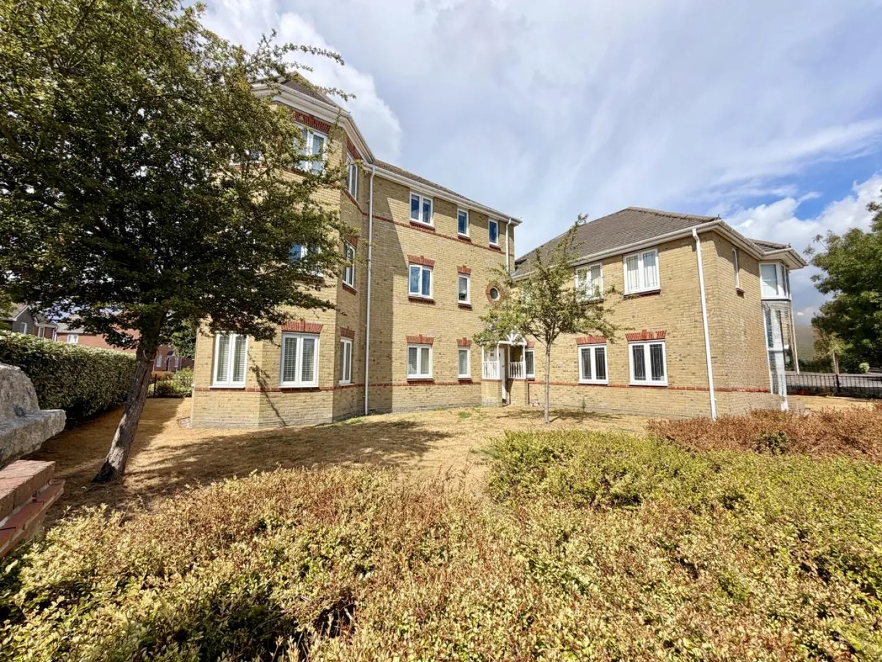 Wareham Court, BH15, photo 18