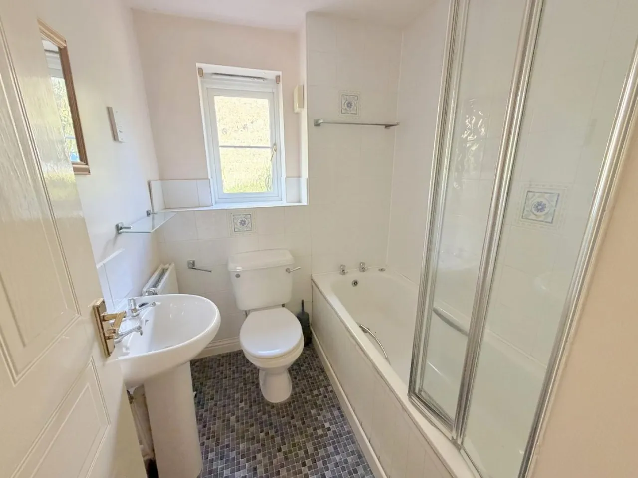 Wareham Court, BH15, photo 13