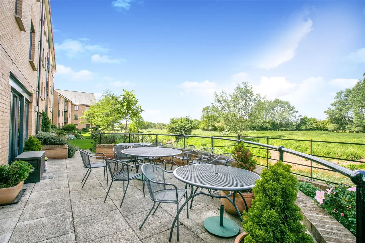 Shortmead Street, Biggleswade, SG18, photo 14