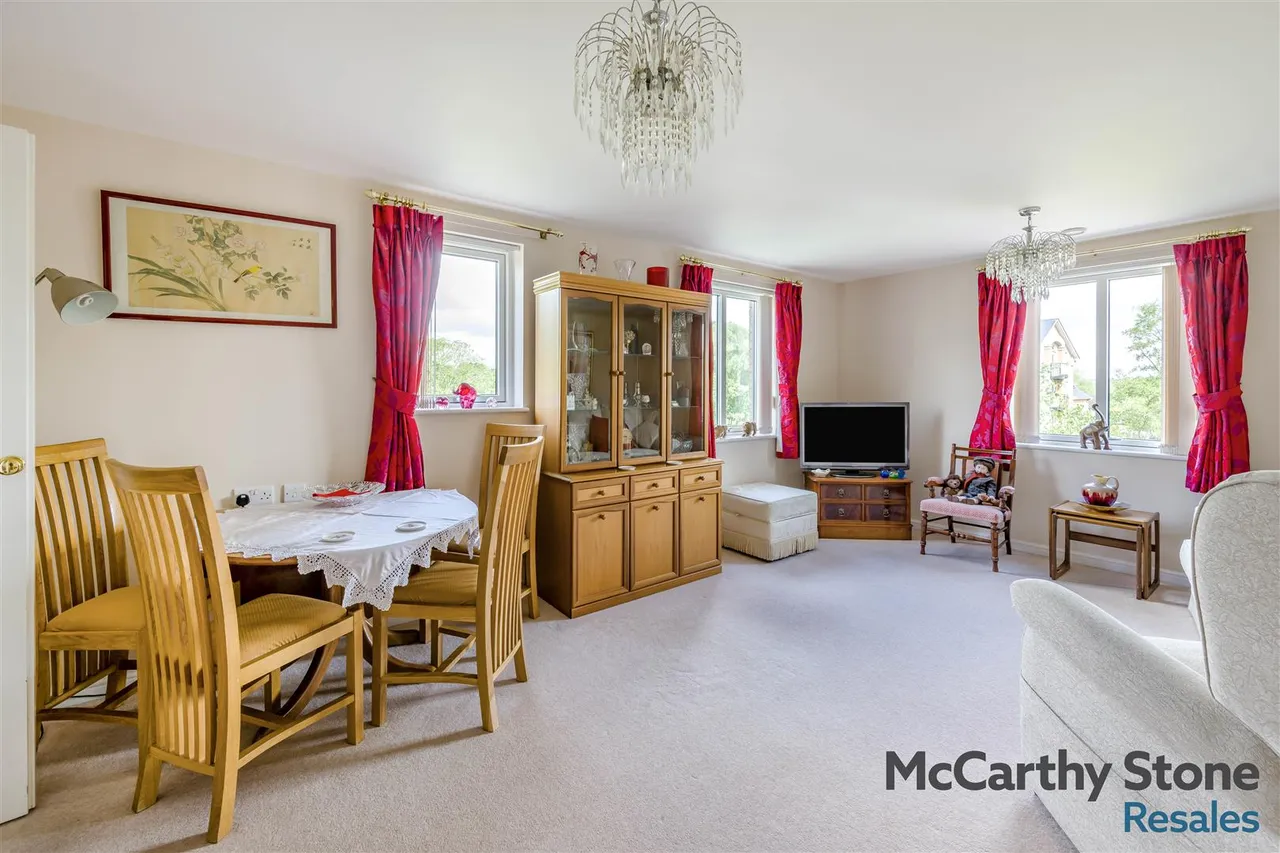 Shortmead Street, Biggleswade, SG18, photo 3