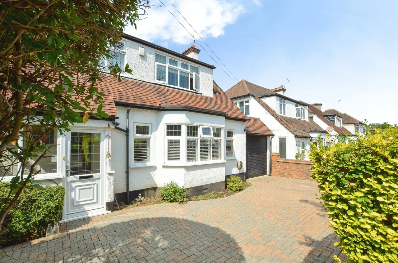 4 bed house for sale, West Avenue, Pinner, HA5