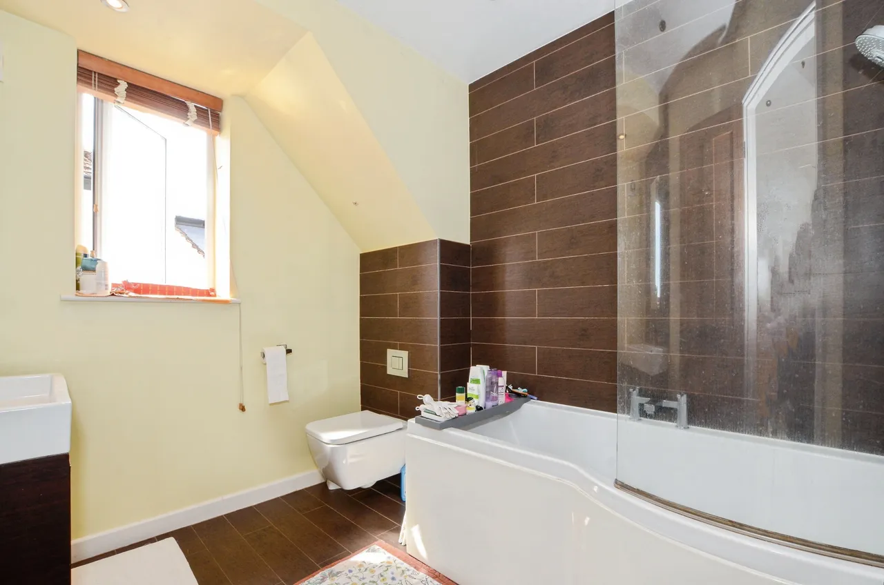 West Avenue, Pinner, HA5, photo 25