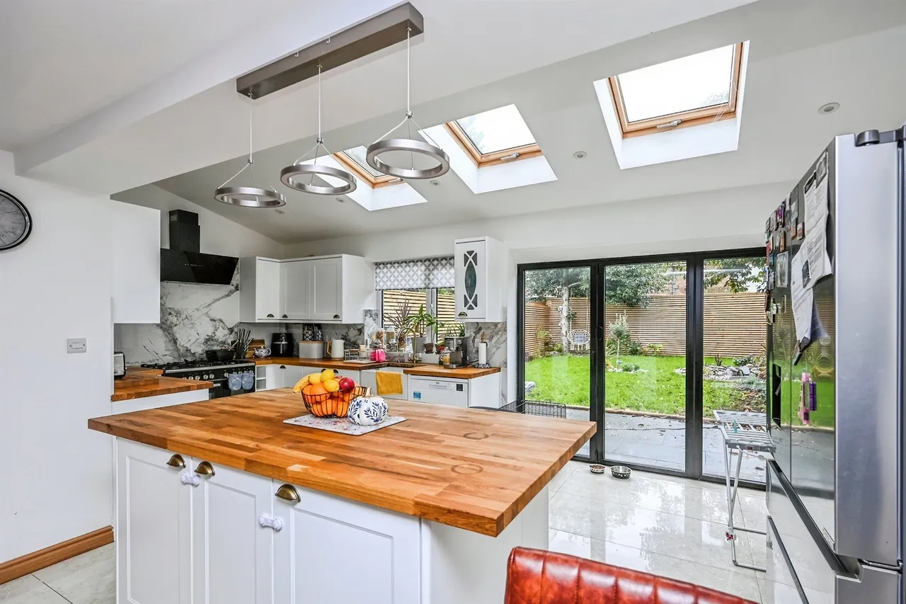 Hale Road, Speke, L24, photo 2