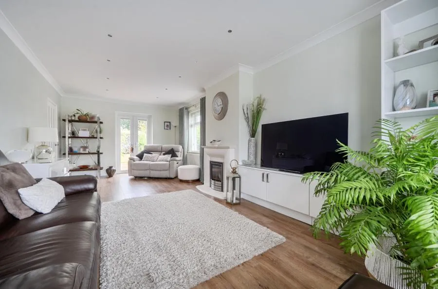 Cambridge Avenue, Burnham, SL1, photo 9