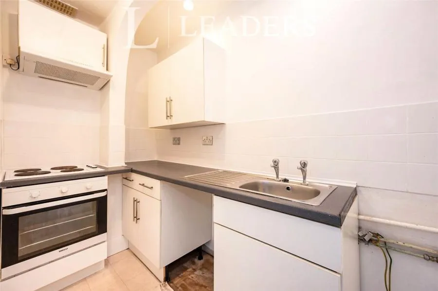 Eastney Road, Southsea, PO4, photo 5