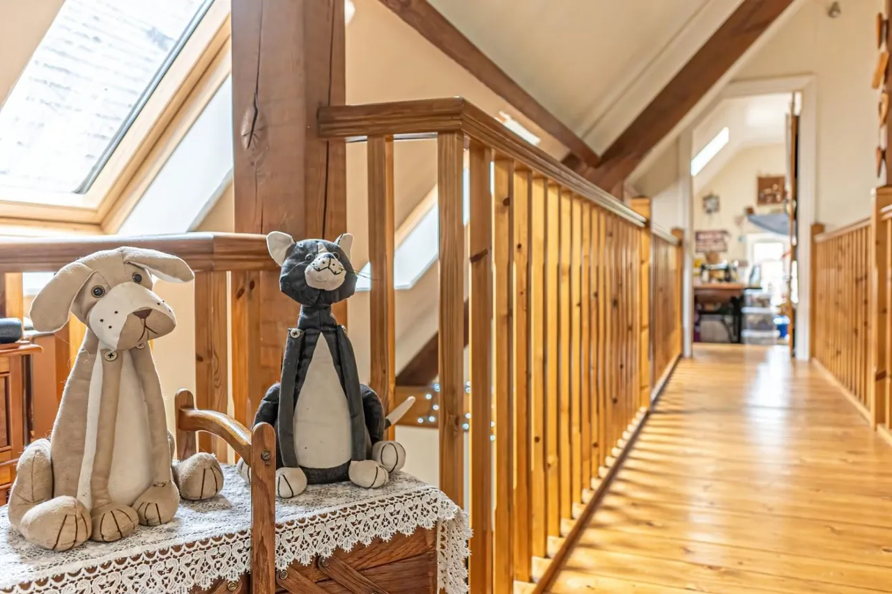 The Shire House, Rowden Farm Barns, LU7, photo 13