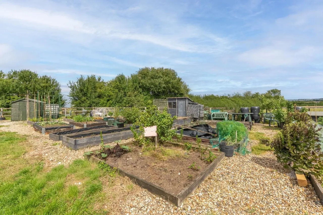 The Shire House, Rowden Farm Barns, LU7, photo 28