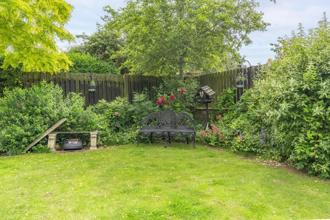 The Shire House, Rowden Farm Barns, LU7, photo 22