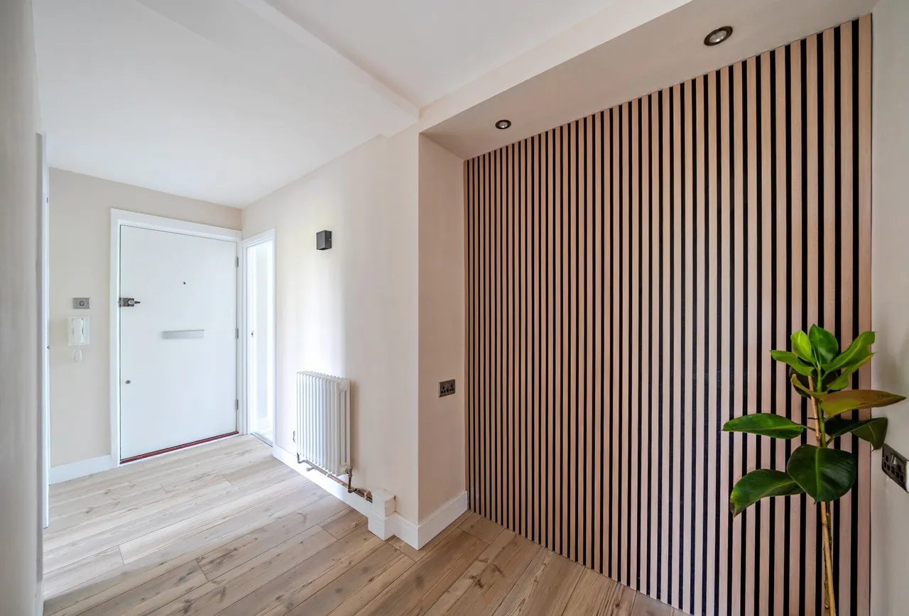 Embassy Court, Shotfield, SM6 0JB, photo 17