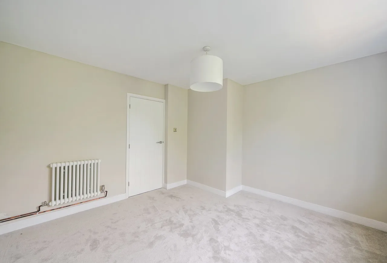Embassy Court, Shotfield, SM6 0JB, photo 4