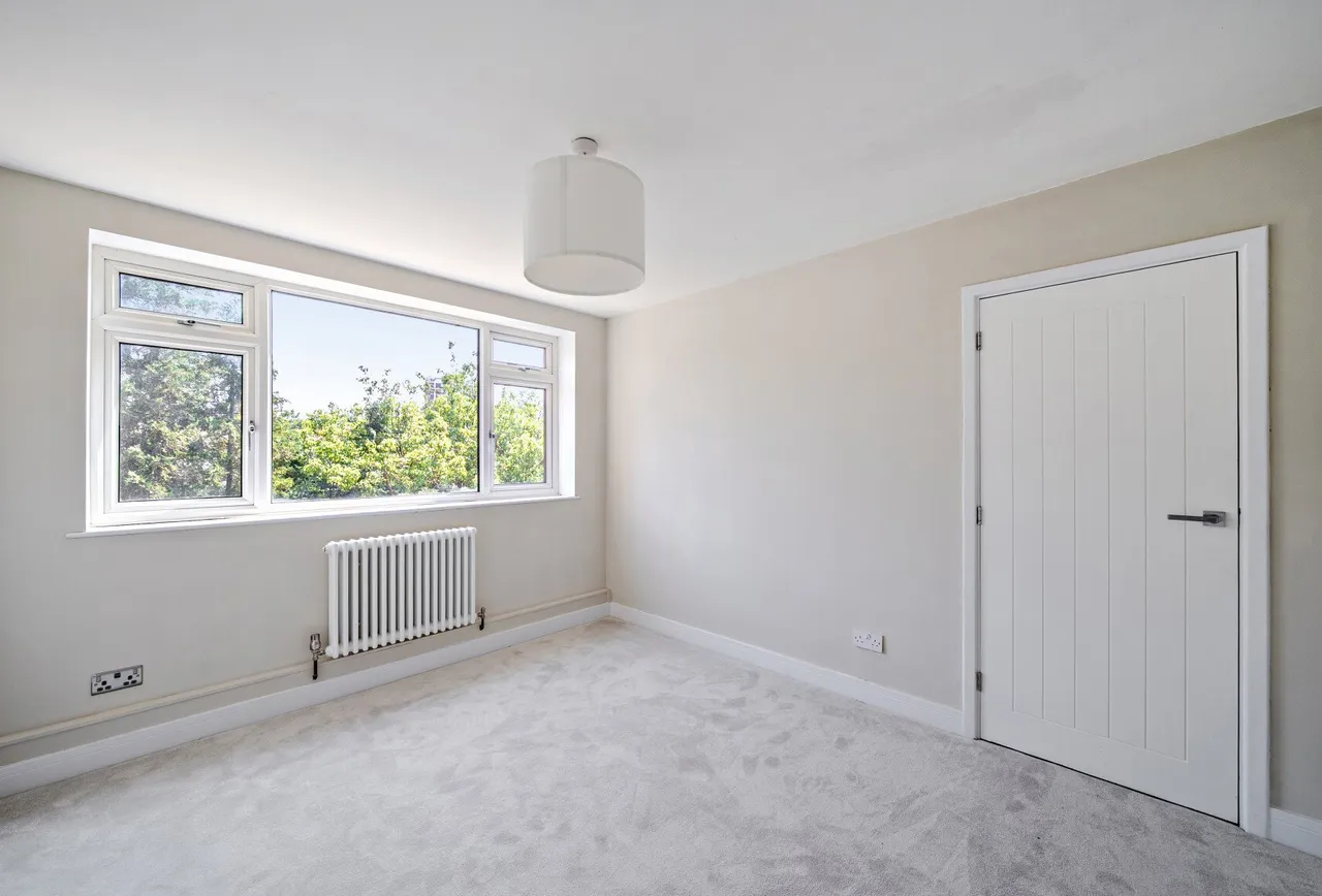 Embassy Court, Shotfield, SM6 0JB, photo 15