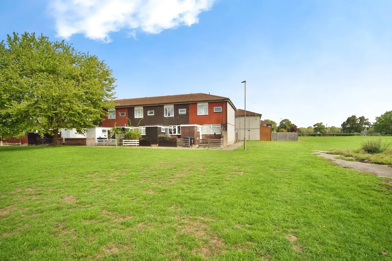 Crocus Field, Barnet, EN5, photo 12