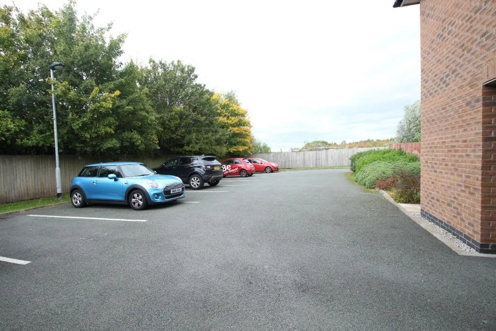Rivenhall Square, Imagine Park, L24, photo 18