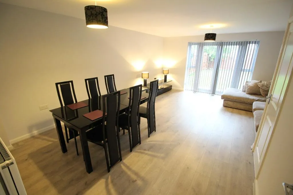 Rivenhall Square, Imagine Park, L24, photo 5