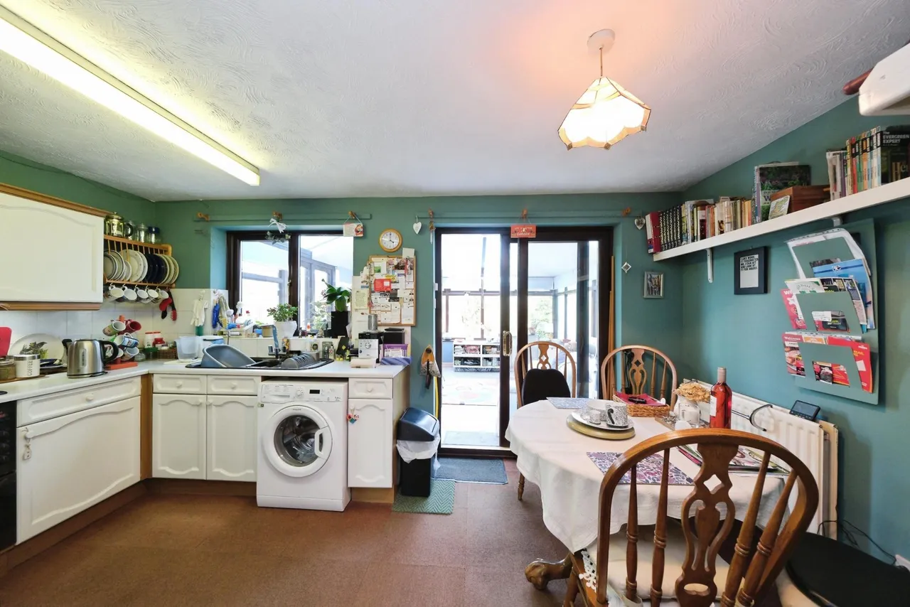 Wheatfield Crescent, Mansfield, NG19, photo 8